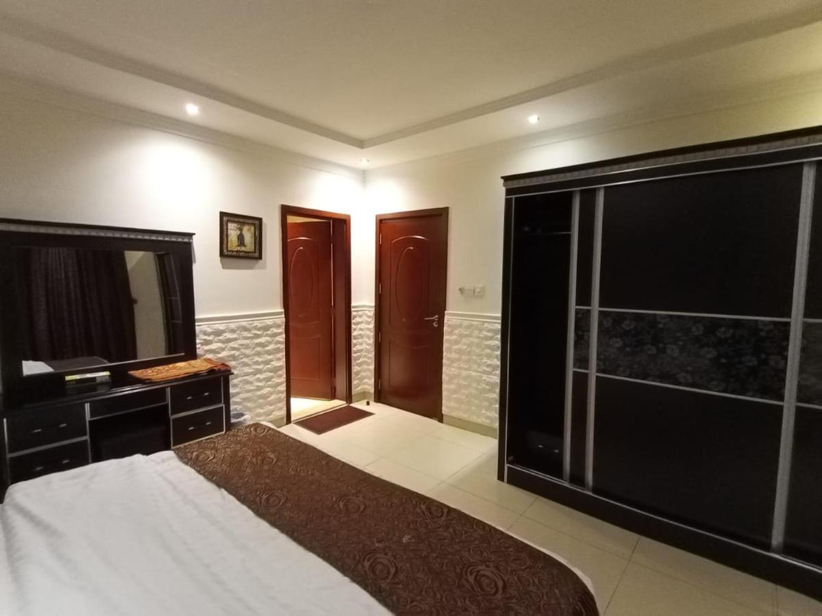 Celine Al Motamaiza Furnished Apartment Jeddah Eksteriør billede