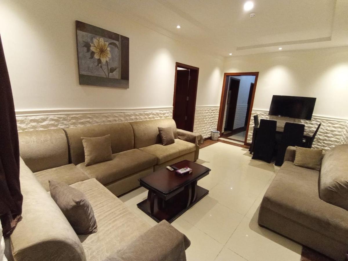 Celine Al Motamaiza Furnished Apartment Jeddah Eksteriør billede