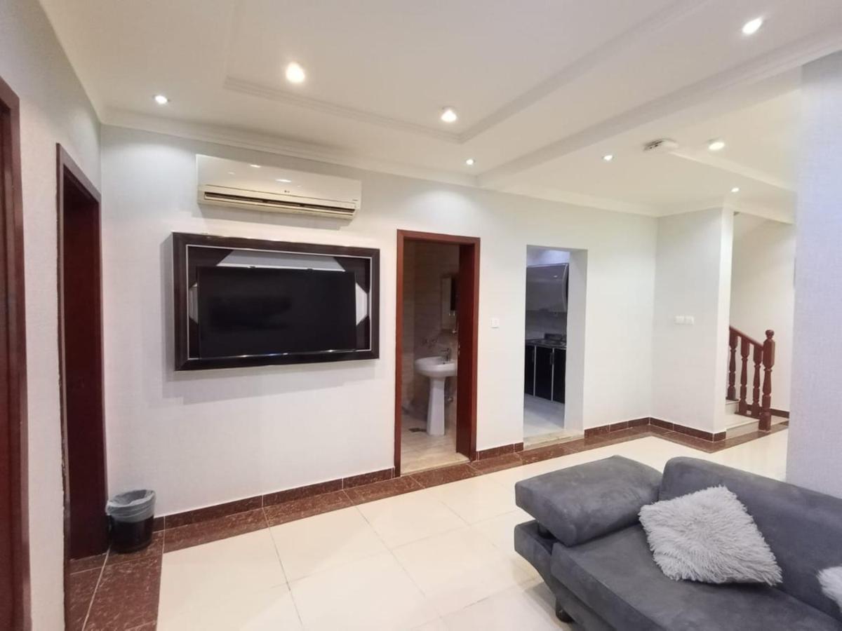 Celine Al Motamaiza Furnished Apartment Jeddah Eksteriør billede